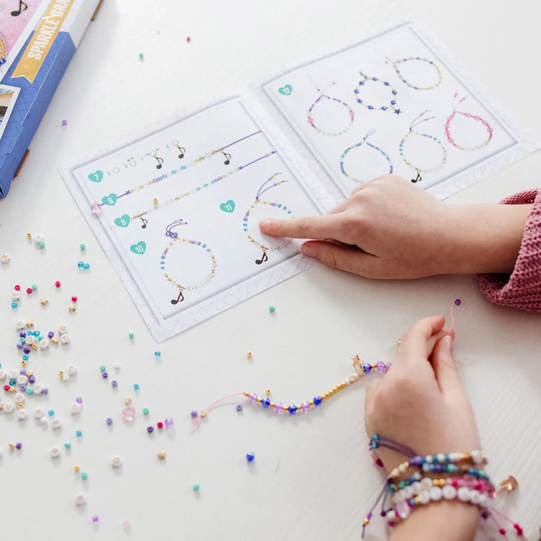 Design & Shine – Bastelset Glitzerarmbänder